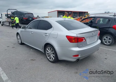 2010 Lexus Is 250 z USA, uszkodzony, nr VIN JTHCF5C25A5044584